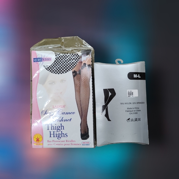 Set of 2 Fishnets Thigh High Stockings - Picture 4 of 4